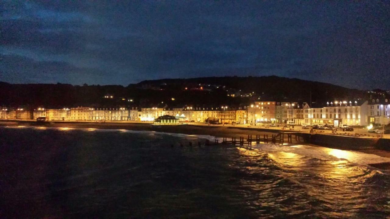 Fernlea Homestay Aberystwyth Zewnętrze zdjęcie